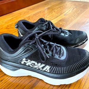 Like new Hoka One One Bondi 7 running shoes